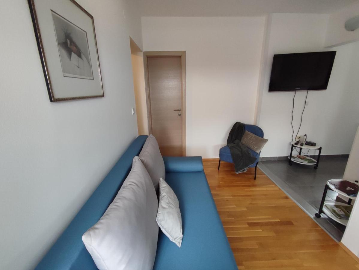 Apartman Kiss Osijek Extérieur photo