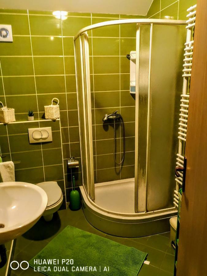 Apartman Kiss Osijek Extérieur photo